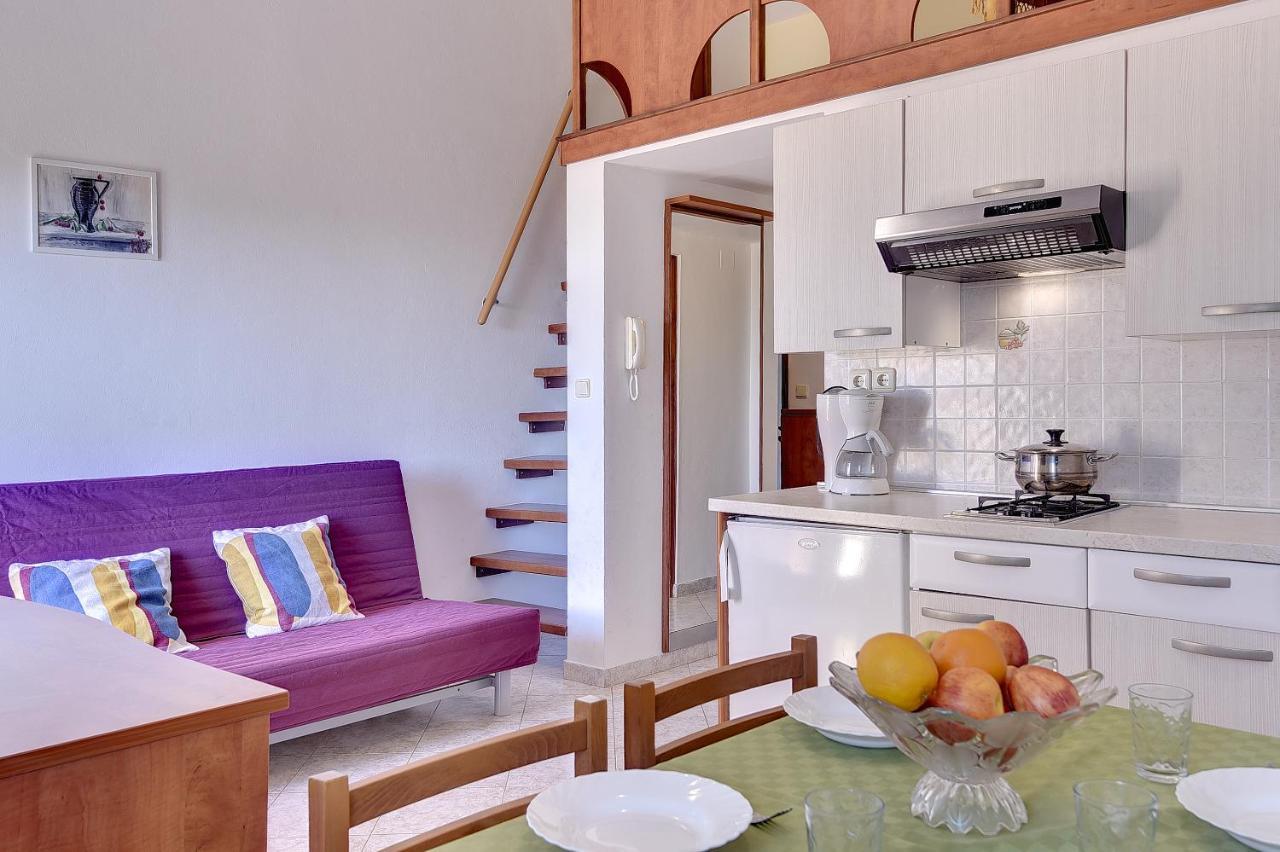 Apartments Ulika 梅杜林 外观 照片